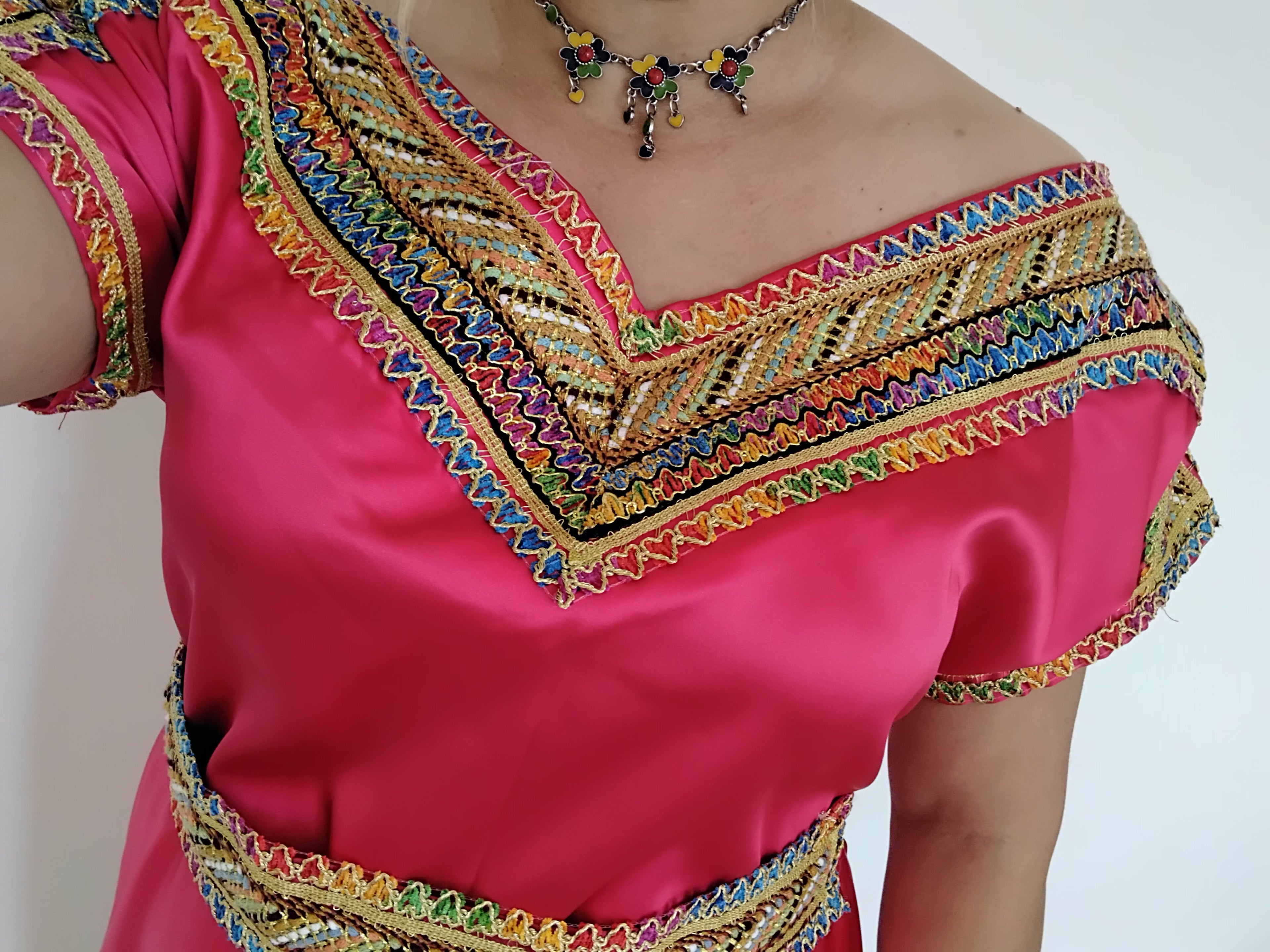 Robe kabyle col bateaux